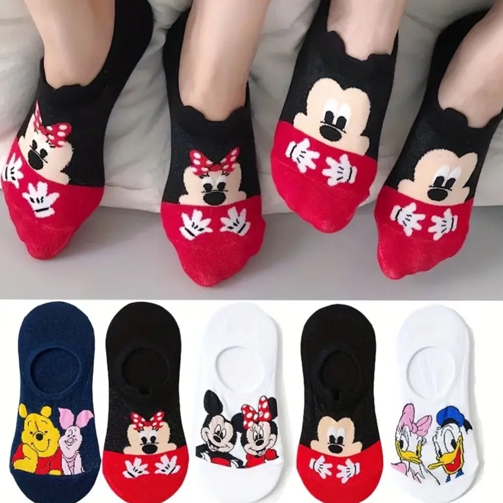 NEW! Set of 5 Pairs of Women’s Disney Ankle Socks!